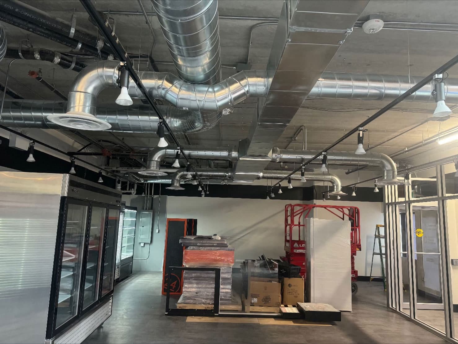 Aisle 24 Commercial Space — image 7